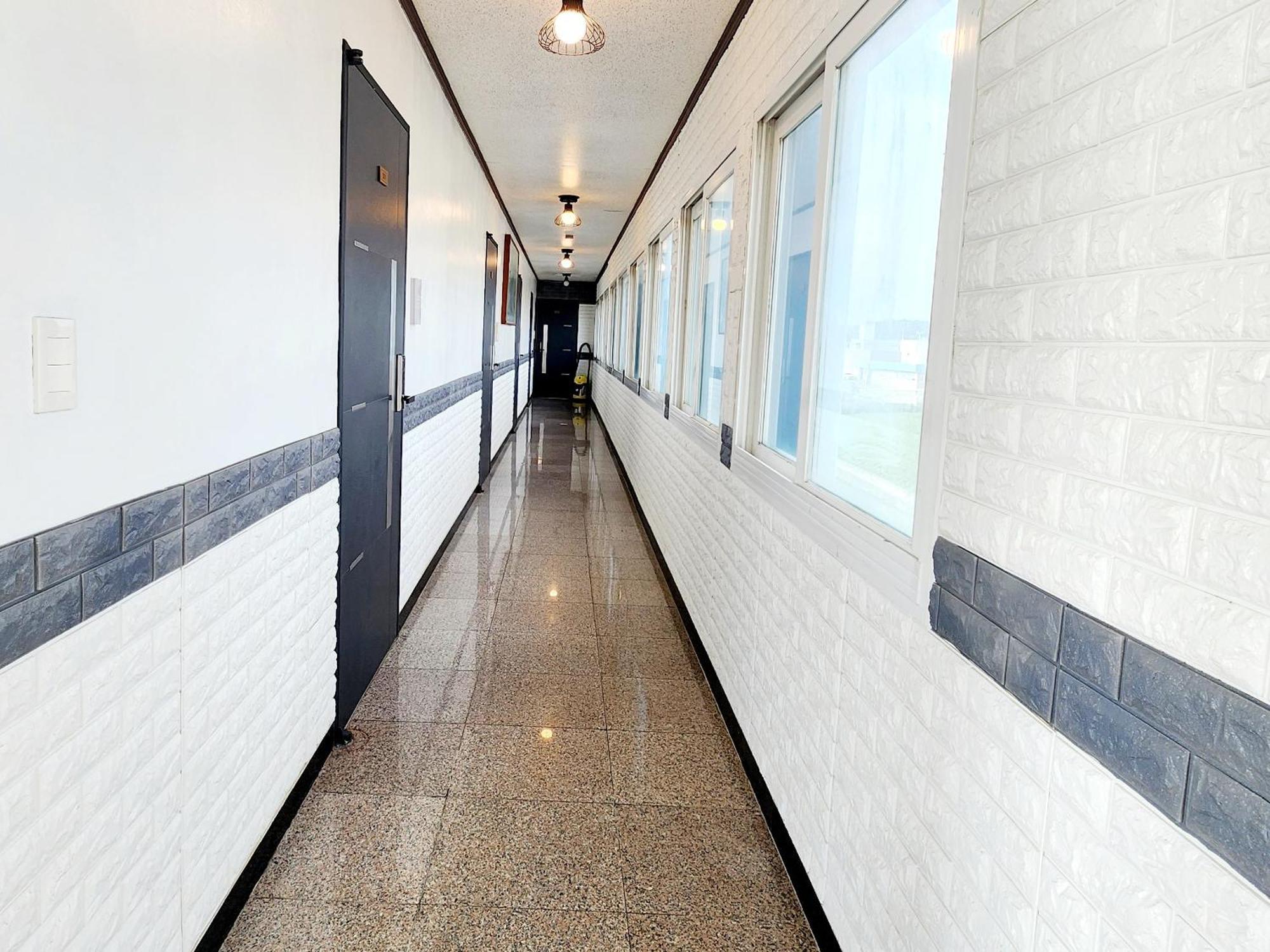 Pureun Jeju Pension Seogwipo Zimmer foto